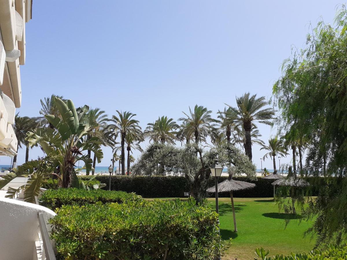 Apartamento Bahia Blanca Vilanova i la Geltrú Exteriör bild