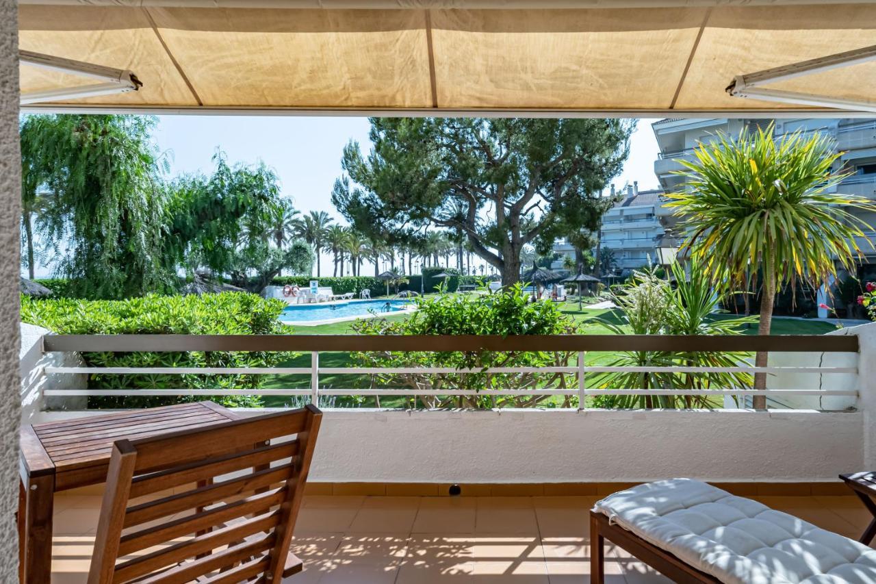 Apartamento Bahia Blanca Vilanova i la Geltrú Exteriör bild