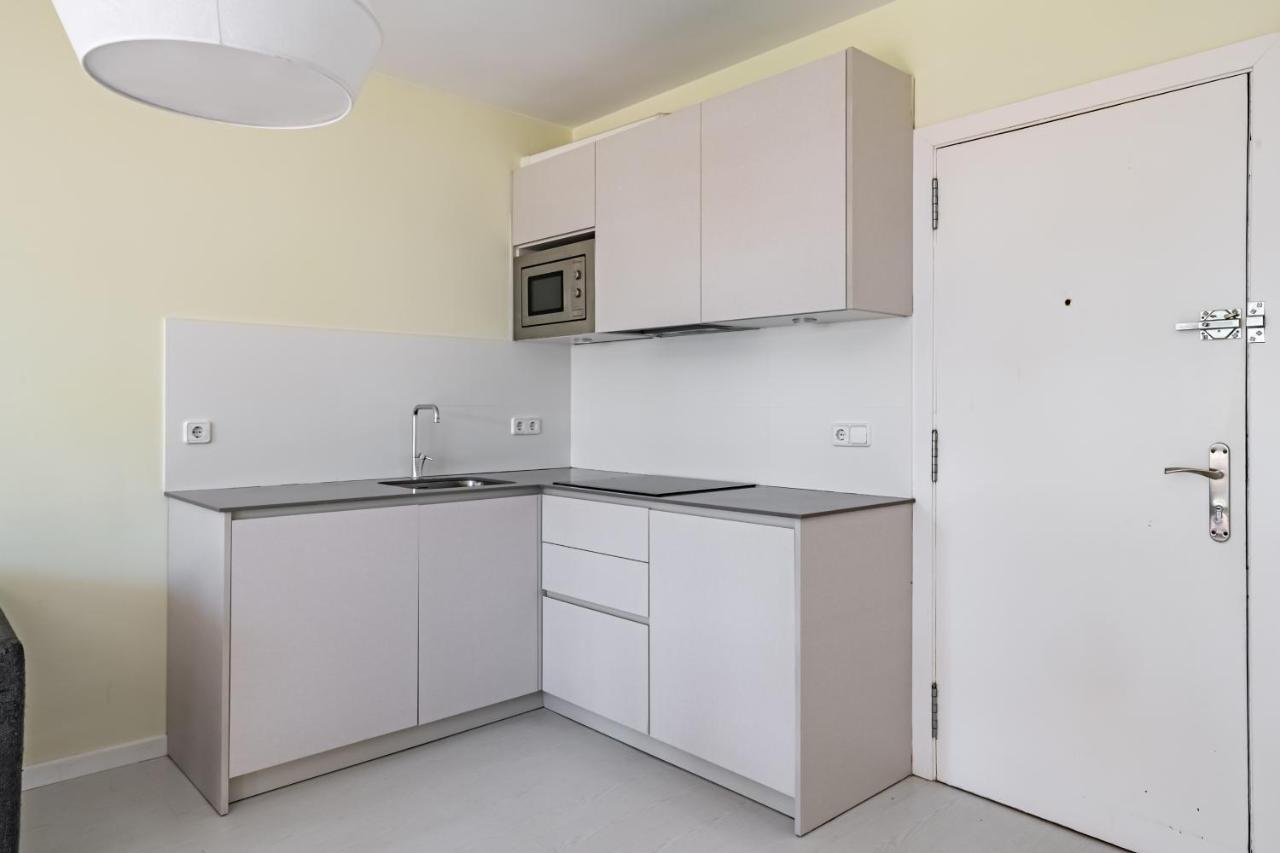 Apartamento Bahia Blanca Vilanova i la Geltrú Exteriör bild