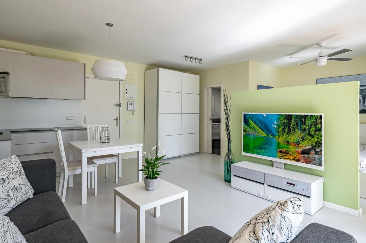 Apartamento Bahia Blanca Vilanova i la Geltrú Exteriör bild